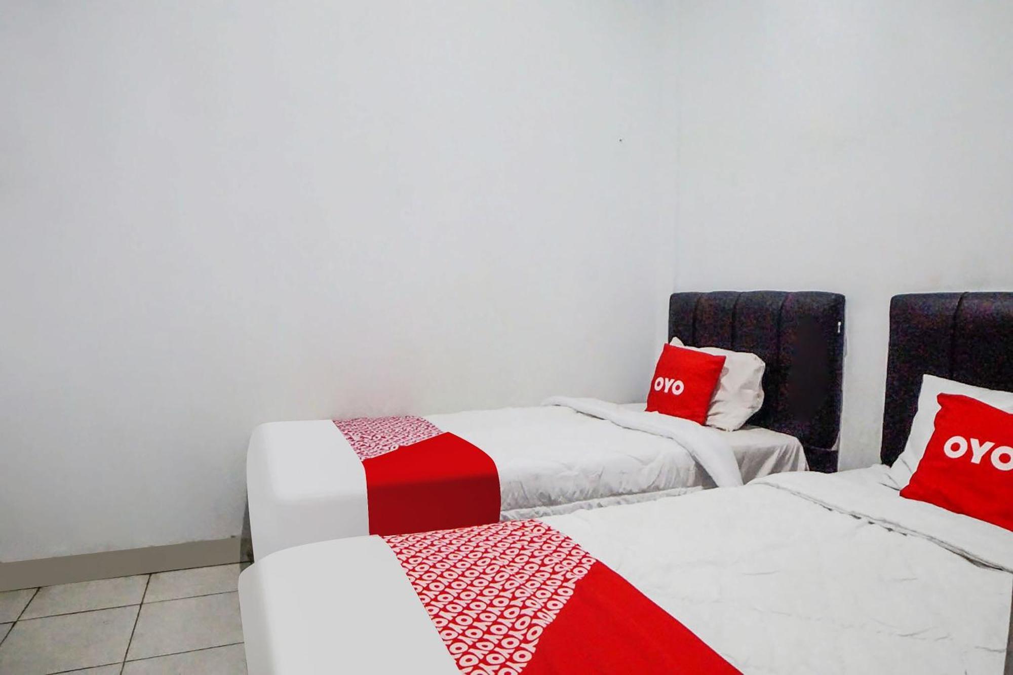 Super Oyo 91627 Wika Wiki Homestay Medan Exterior foto