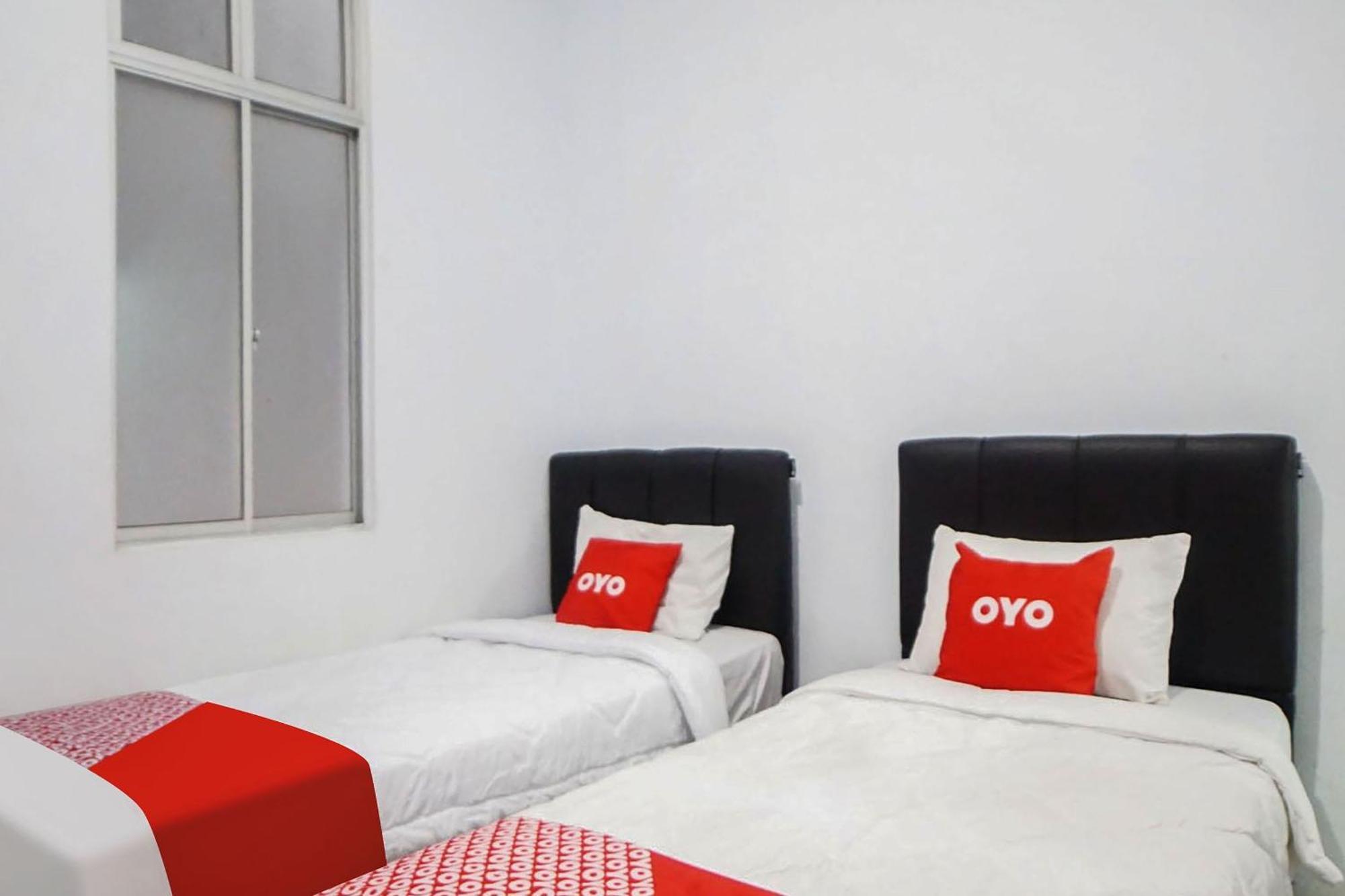 Super Oyo 91627 Wika Wiki Homestay Medan Exterior foto